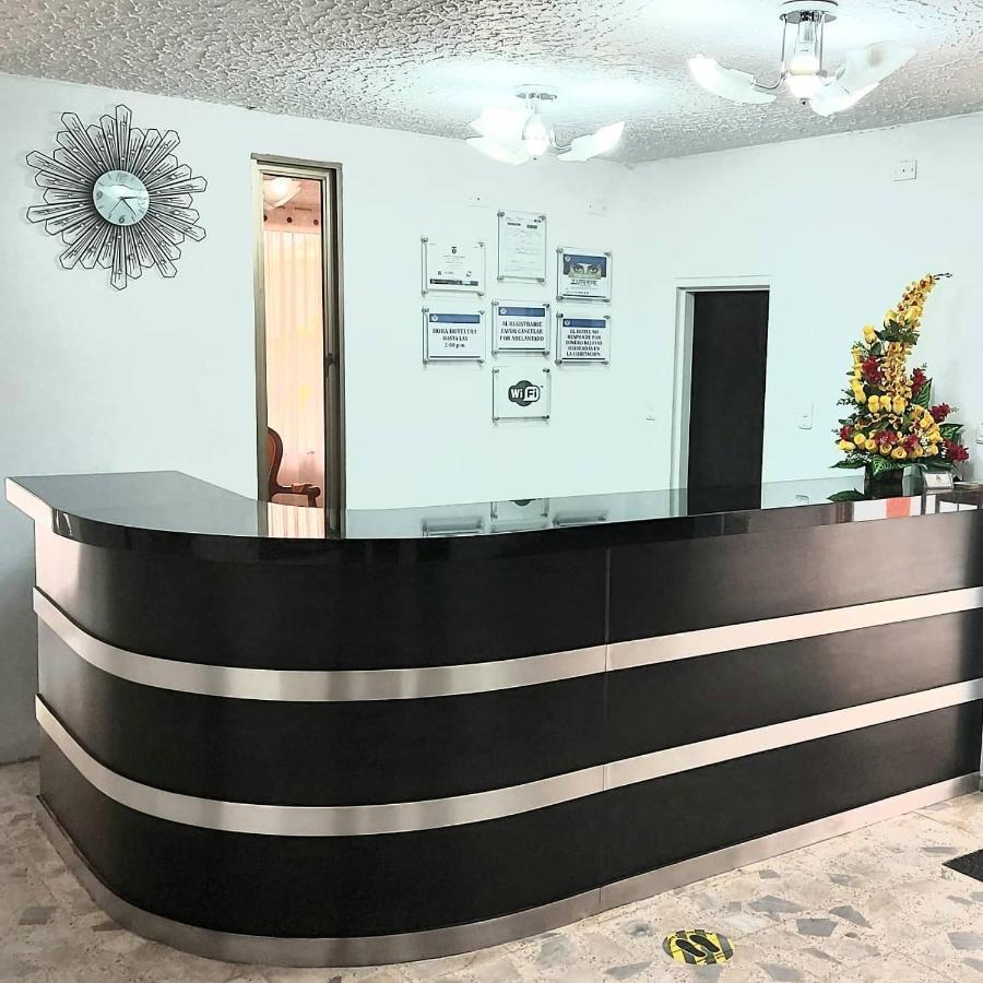 Hotel Emperador Barbosa  Ngoại thất bức ảnh