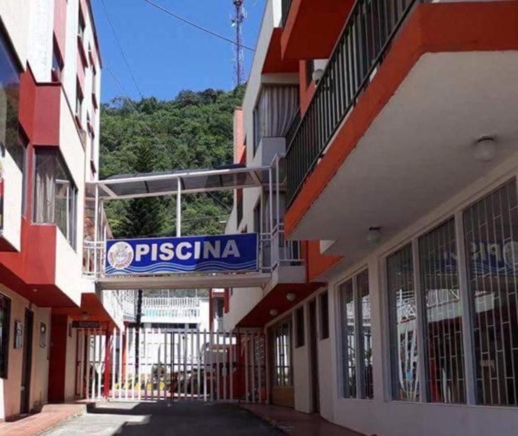 Hotel Emperador Barbosa  Ngoại thất bức ảnh