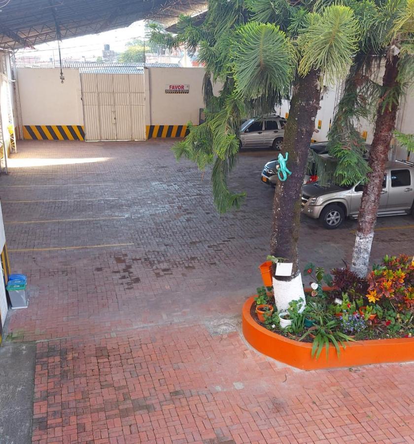Hotel Emperador Barbosa  Ngoại thất bức ảnh