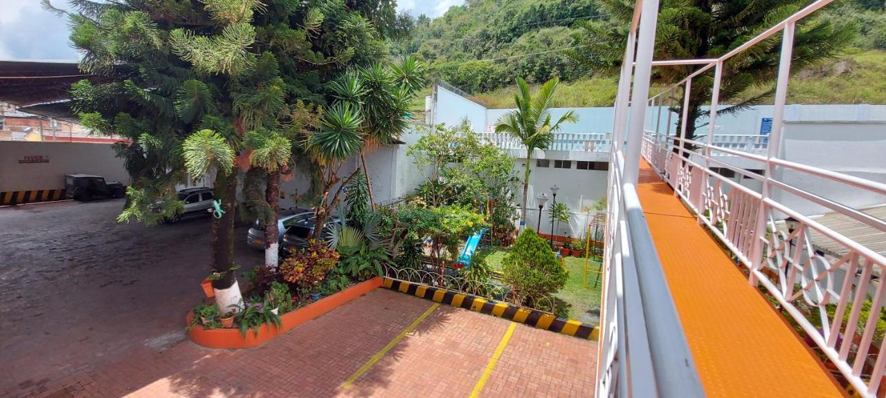 Hotel Emperador Barbosa  Ngoại thất bức ảnh