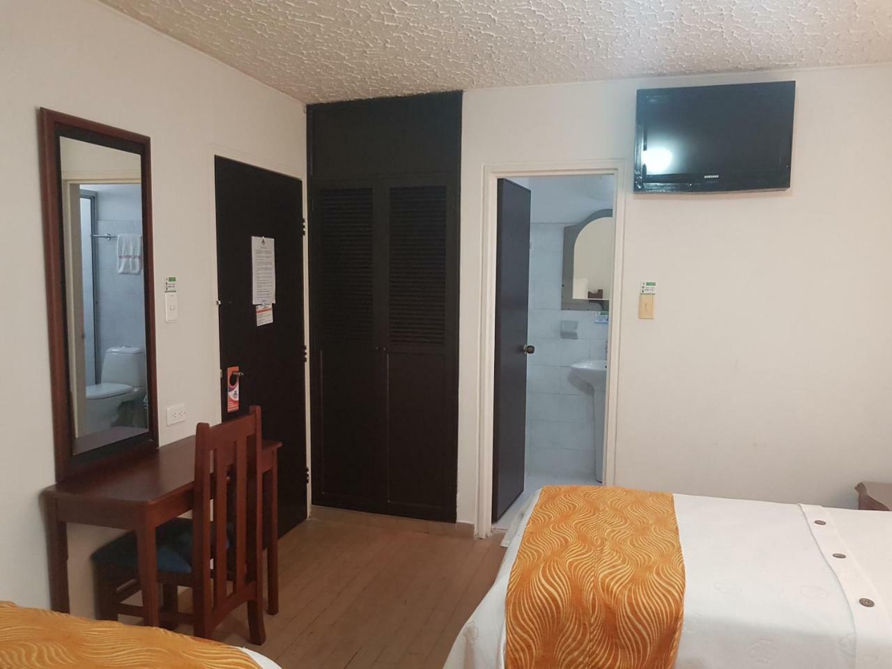 Hotel Emperador Barbosa  Ngoại thất bức ảnh